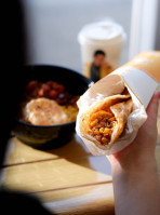 Liang Crispy Rolls Liáng Shǒu Zhuā food