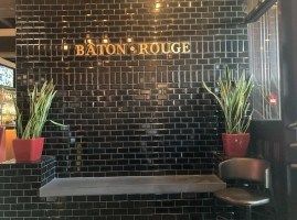 Bâton Rouge Steakhouse outside