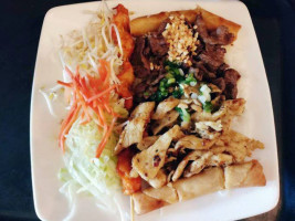 Pho Minh Strathmore food