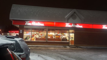 Tim Hortons outside