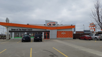 A&w Canada outside