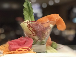 Saizen Sushi food