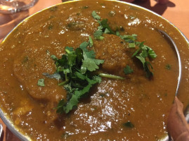 Shish Mahal Indian Cuisine Inc food