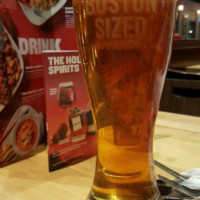 Boston Pizza food