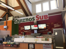 Quiznos food