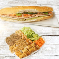 Mymy Sub food