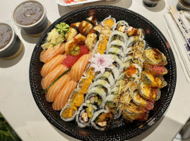 Hiroi Sushi inside