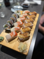 Nagomi Sushi food