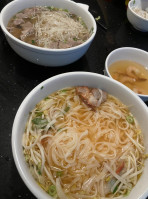 Kanata Noodle House food