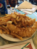Ches's Famous Fish And Chips food