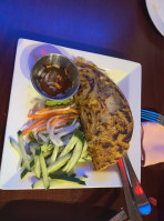 Saigon Restaurant food