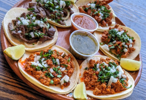 Tacos Mexico Macleod inside