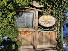 The Tree House Cafe food