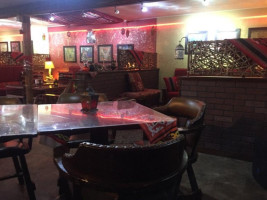 Aladdin Shisha Lounge inside