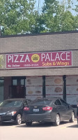 Pizza Palace Subs And Wings food