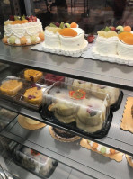 Maxim's Bakery Coquitlam Henderson Place food