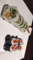 Y Sushi food