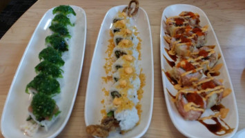 Kinjo Sushi Grill Mahogany food