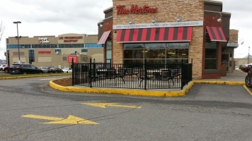 Tim Hortons outside