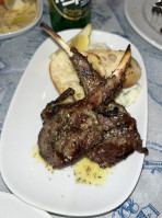 Loula's Taverna food