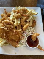 Salty's Fish & Chips food