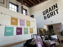 Grain Grit Beer Co. outside