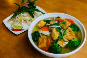 Lé Vu Authentic Vietnamese food