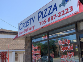 Crusty Pizza outside