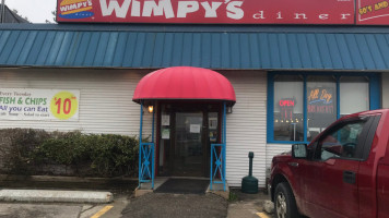 Wimpy's Diner outside
