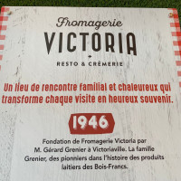 Fromagerie Victoria Saint-jérôme food