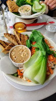 Aux Vivres Westmount food