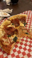Patterson’s Pizza food