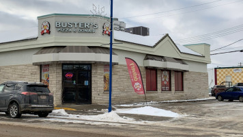 Buster's Pizza Donair outside
