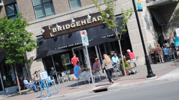 Bridgehead Coffee inside