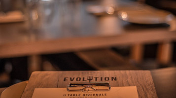 Bistro Evolution et traiteur inside