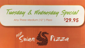 Red Swan Pizza food