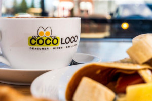 Dejeuner Coco Loco food