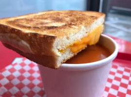 Toasty's Grilled Cheese & Salad Bar food