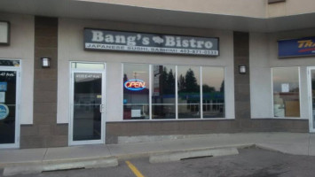Bang's Bistro food