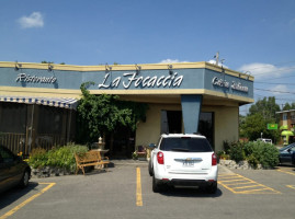 Restaurant La Focaccia outside
