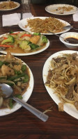 Mea Mei Wok Eatery food