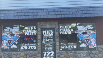 Pete's Pizza Pasta outside