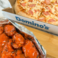 Domino's Pizza food