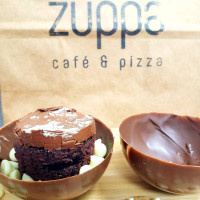 Zuppa Café Pizza food