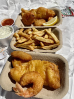 Dave's Fish & Chips food