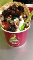 Menchie's Frozen Yogurt food