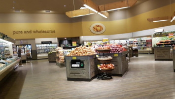 Safeway Vernon Square food