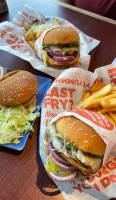 Red Robin Gourmet Burgers food