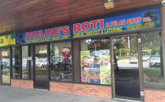 Roti Pelau outside