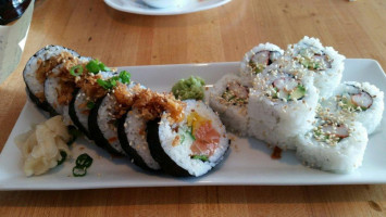 Tiki Sushi food